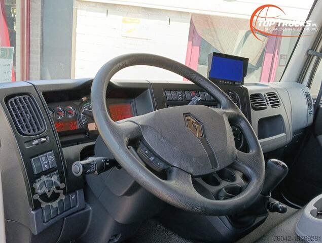 Refrigerated/freezer transport Renault D 210.12 Carrier Supra 850 MT, 2 Verdampers, Di...