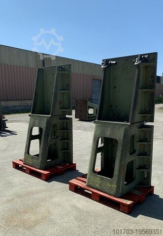 Liatinové uhlové dosky Paire d'équerres en fonte 2075 x 1000 x 700 mm
