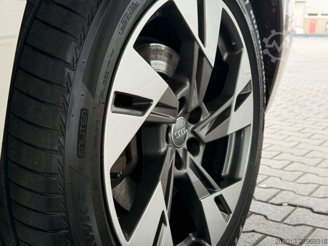 Minibus AUDI 55 quattro Allrad