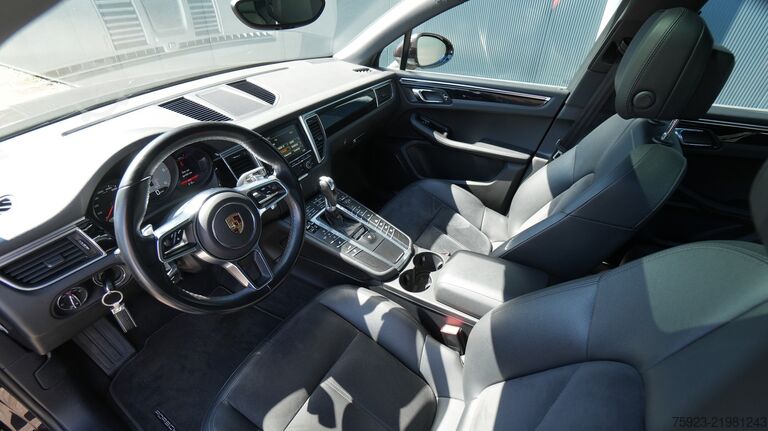 Επιβατικές μεταφορές PORSCHE MACAN S 3.0TDI