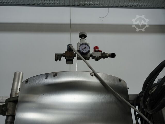 Zakręcarka 6-głowicowa BERTOLASO Sigma 606