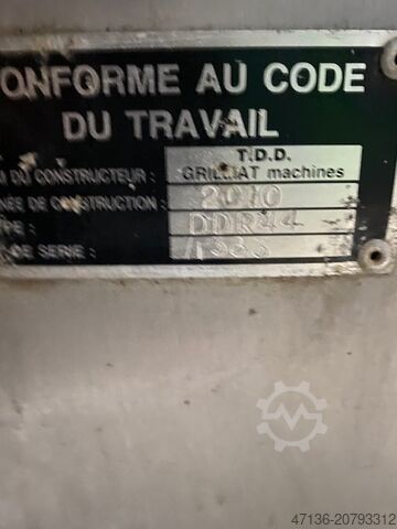 آلة إزالة الترسُّبات والتعبئة الدوارة الأوتوماتيكية T.D.D. Grilliat Machines DDR44