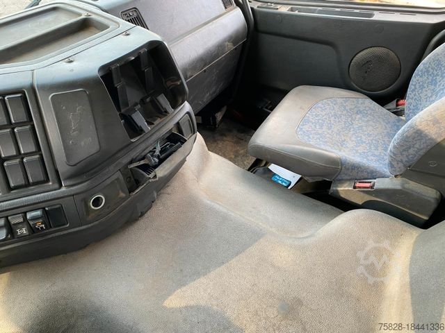 Pašizgāzējs kravas automašīna VOLVO FM12   380 / Kipper / Kran Palfinger PK13000A