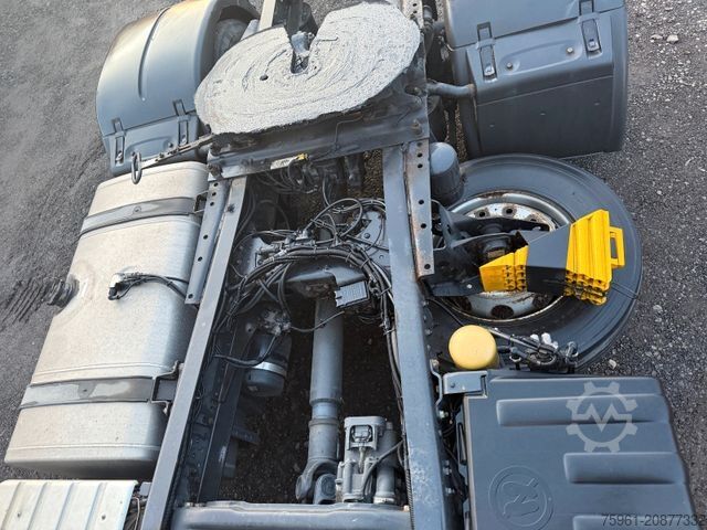 Standard tractor unit MAN TGX 18.480 BLS XLX / 2-Liegen