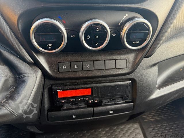 Furgons ar kasti IVECO Daily 35S21 (35-210) Kastenwagen