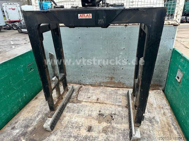 Kamion me platformë MAN TGS 26.320 6x2 Euro4 Pritsche + Terex Ladekran