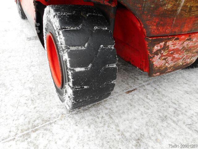 Viličar Linde E25-01 Triplex ( Batt. 2022 )