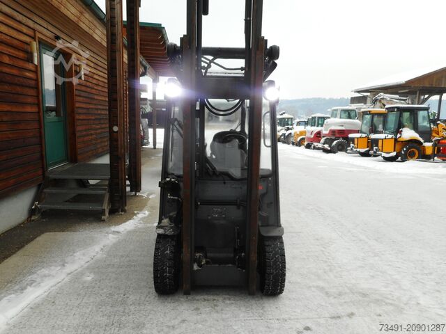 Viličar Linde E25-01 Triplex ( Batt. 2022 )