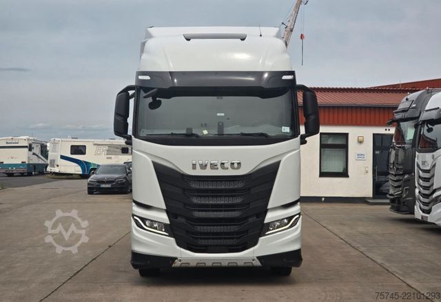 وحدة جرار قياسية IVECO 530 S -WAY* RETARDER * STANDKLIMA * ACC