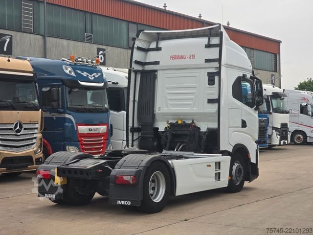 وحدة جرار قياسية IVECO 530 S -WAY* RETARDER * STANDKLIMA * ACC