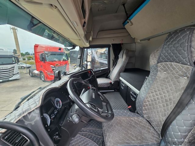 وحدة جرار قياسية IVECO 530 S -WAY* RETARDER * STANDKLIMA * ACC