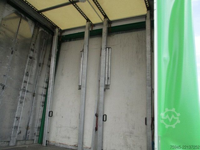 Camión de bebidas MAN TGX 26.440, Getränkeaufbau mit Schiebeplane