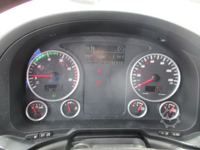 Camión de bebidas MAN TGX 26.440, Getränkeaufbau mit Schiebeplane