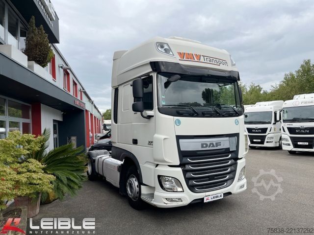 Tractor estándar DAF XF 460 FT *Standklima*Retarder*