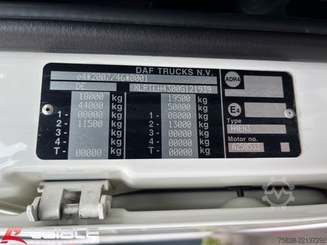 Tractor estándar DAF XF 460 FT *Standklima*Retarder*
