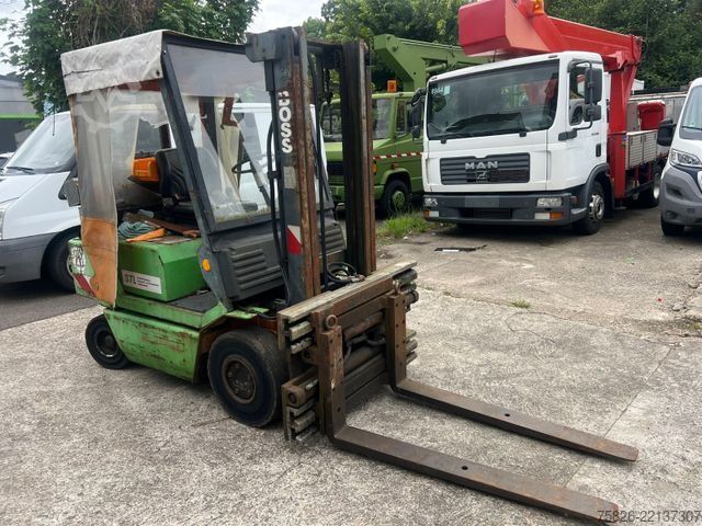 Carretilla elevadora frontal STEINBOCK BOSS NH 16 Diesel