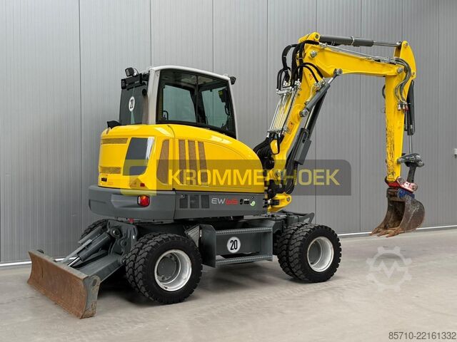 Máy xúc bánh lốp Wacker Neuson EW 65