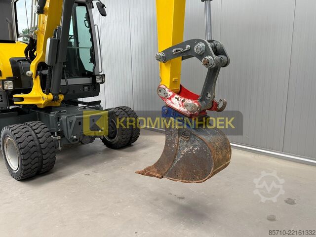 Máy xúc bánh lốp Wacker Neuson EW 65