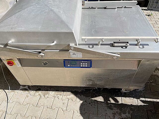 Çift hazneli vakum paketleme makinesi Multivac C500