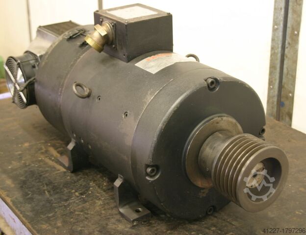 Servomotor de corriente continua 11,5/18,5 kW 1160/3500 rpm FANUC Model 15