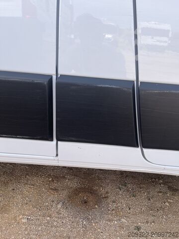 Caravana/autocaravana Fiat Weinsberg Carabus 600 K | 4 posti letto | Completamente attrezzato