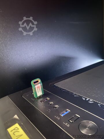 Stroj na rezanie textílií OROX T300