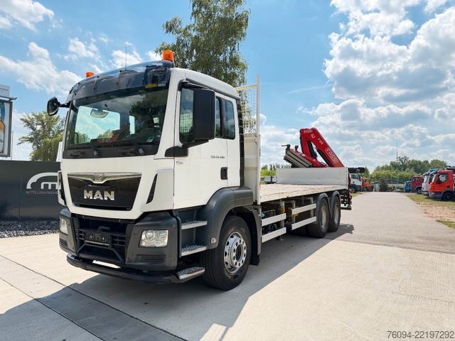 Grue montée sur camion MAN TGS 26.400 6x4 KRAN 4xAbstzg FUNK 5/6 Steuer AHK