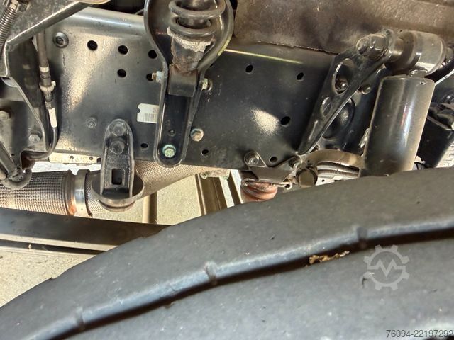 Grue montée sur camion MAN TGS 26.400 6x4 KRAN 4xAbstzg FUNK 5/6 Steuer AHK