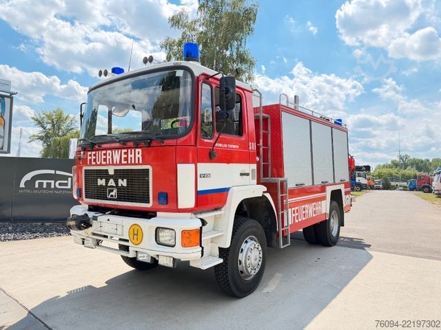 Φορτηγό ειδικού σκοπού MAN 17.232 4x4 KRAN SEILWINDE Kran und LKW