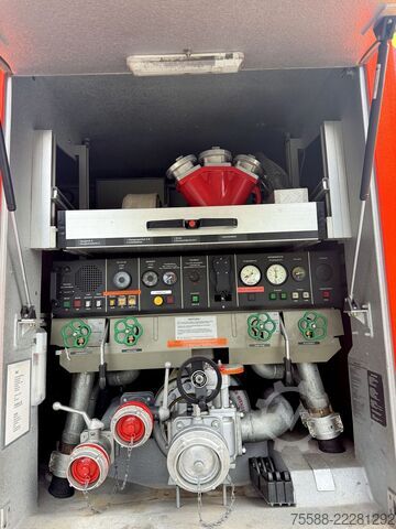 Feuerwehrfahrzeug Mercedes-Benz MB 1831 AK 4x4 Feuerwehr TLF 4000 Allrad