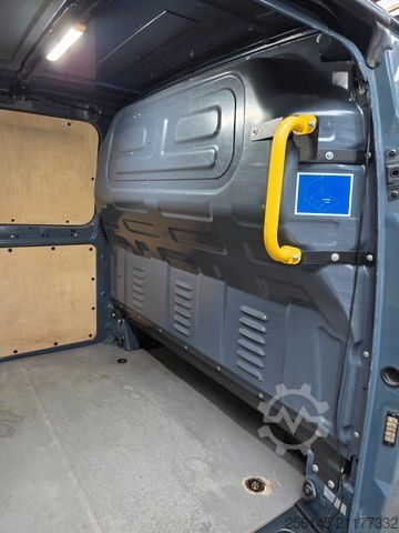 Furgon panel MERCEDES-BENZ Vito Kasten 114  Kamera Tempom. Klima PDC+H E6