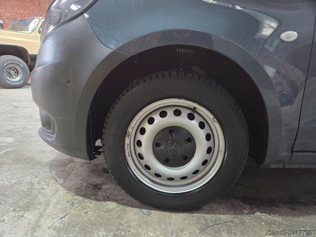 Minibus MERCEDES-BENZ Vito Kasten 114  Kamera Tempom. Klima PDC+H E6