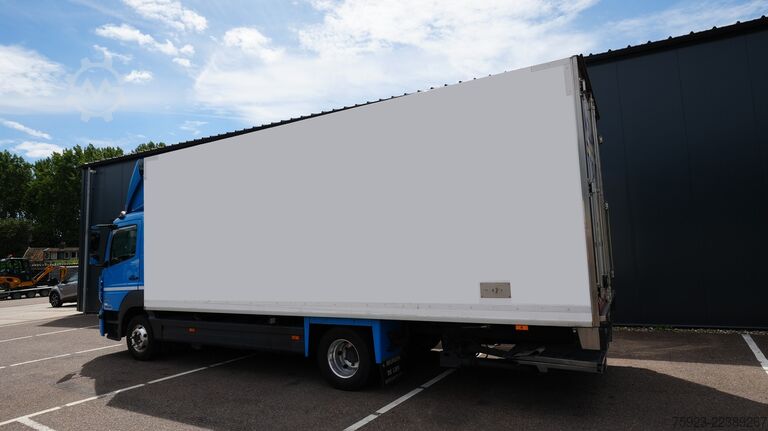 Рефрижераторная/морозильная транспортировка Mercedes-Benz Atego 1224 frigo truck meat hooksystem 409.000km