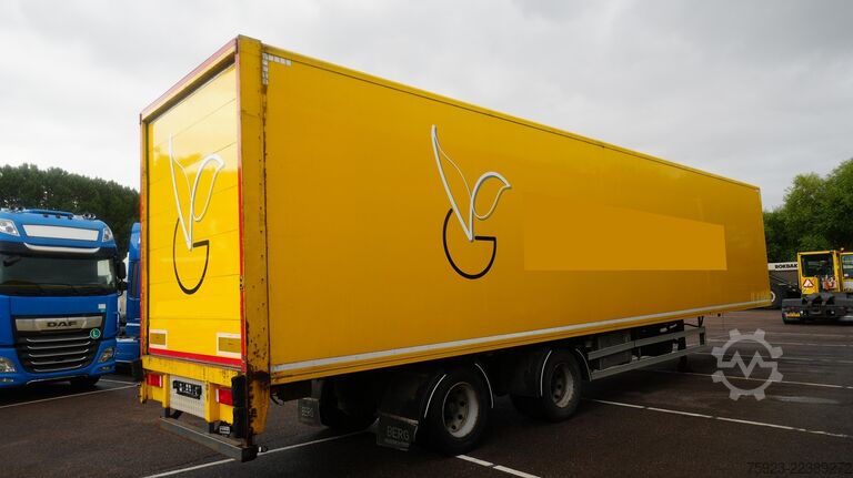  Floor 2 axle closed box