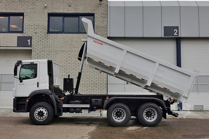 Lori sampah Volkswagen Constellation 31.320 DC Tipper Truck (5 units)
