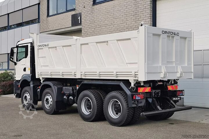Lori sampah MAN TGS 41.400 BB CH Tipper Truck
