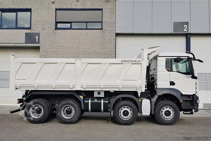 Lori sampah MAN TGS 41.400 BB CH Tipper Truck