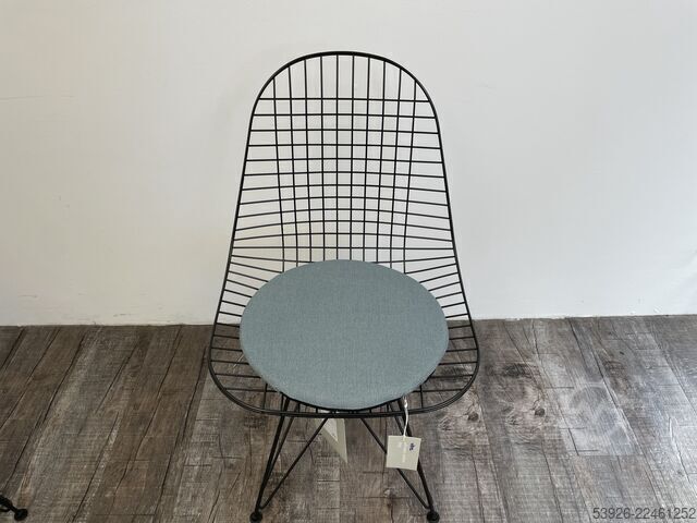 Arredamento per ufficio Designermöbel office furniture USM Haller, Vitra, Menu, table chairs
