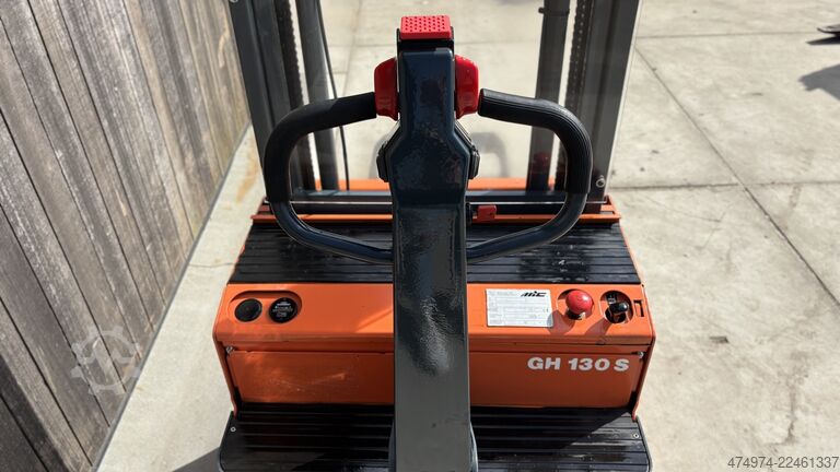 Manual stacker Mic gh 130s 350T