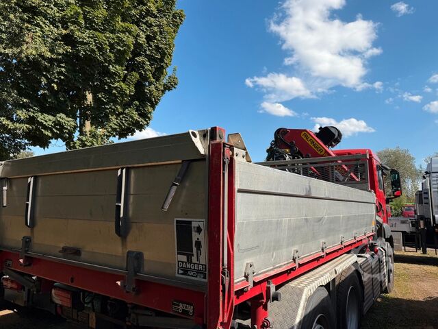 Tipper truck MAN TGS 28.480 6x4-4 ALLRAD KRAN 19m SEILWINDE Wechs