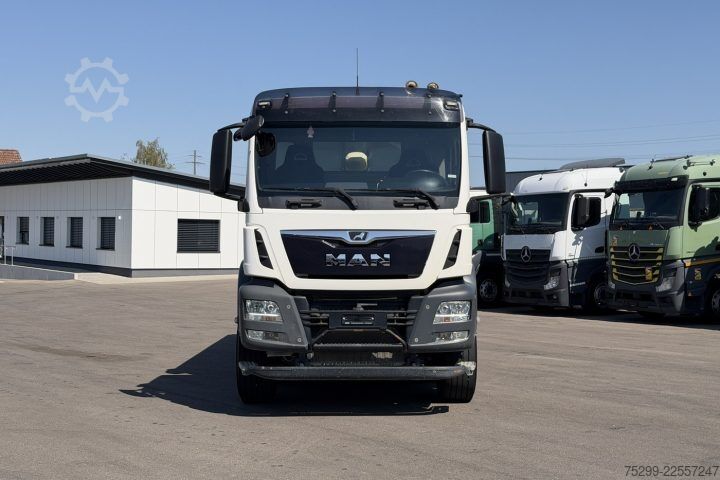 Кипер камион MAN TGS 44.500 10x4 Kippmulde / Swiss-Vehicle