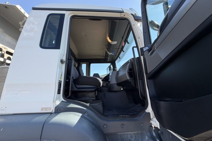 Кипер камион MAN TGS 44.500 10x4 Kippmulde / Swiss-Vehicle