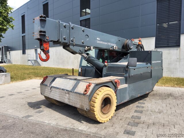Crane Galizia F 200