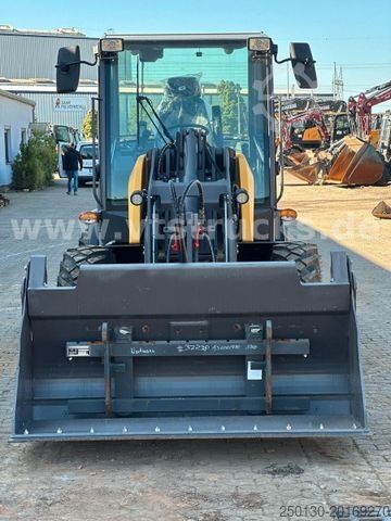 Utovarivač na kotačima MECALAC AS 750 Gabel + Schaufel Schwenklader NEU