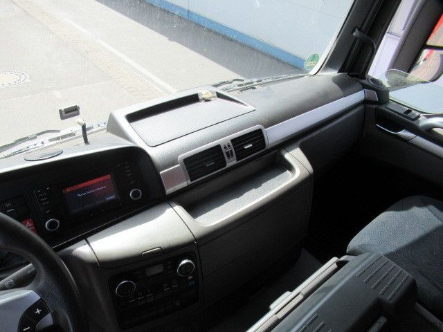 Kiper kamion MAN 26.440 / 6 x 4 / Jonsered 1100 / Greifer