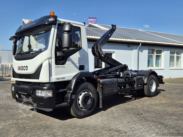 Camión portacontenedores de gancho iveco Euro Cargo 180E32 4x2 Abrollkipper Knick / Tele