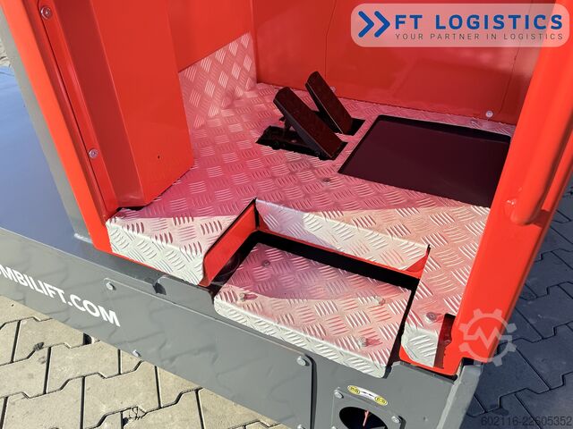  Combilift C3000GST TRIPLEX 8300 FREE-LIFT NEW TIRE