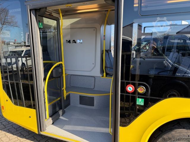 都市バス MAN Lions City 32+69 3x Doppeltür  Rollstuhl 12m