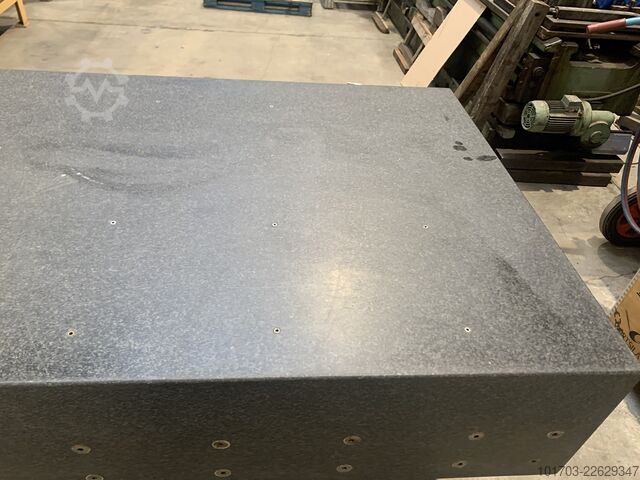 Granit mermer ATELIERS MAITRE 2000 x 1200 x 400 mm