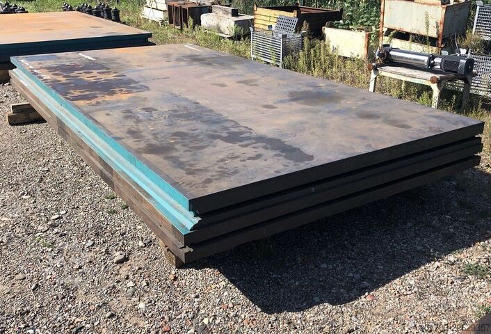 Canicas de hierro fundido Marbres fonte lisse - Cast iron Marbles 3910 x 2000 x 350 mm